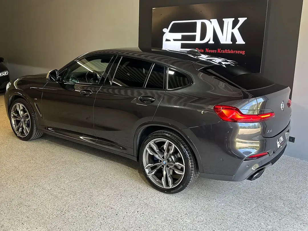 BMW X4 M - Thumbnail 6
