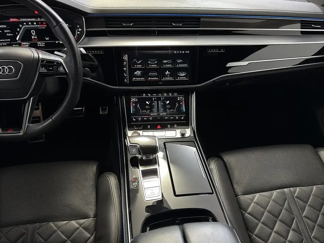 Audi S8 TFSI quattro - Thumbnail 10