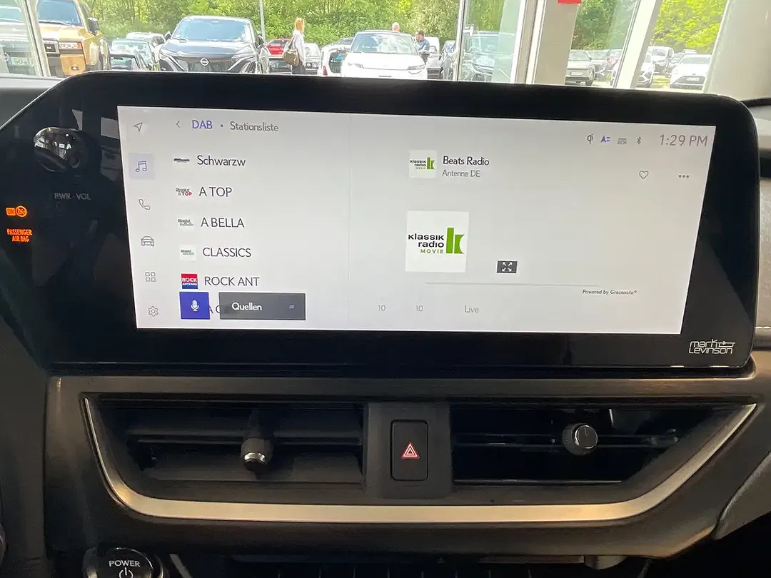 Lexus UX 250h Luxury Line - Thumbnail 18