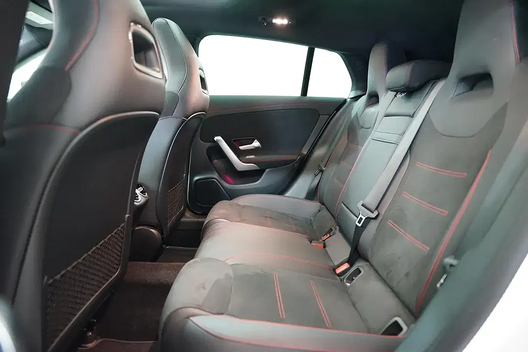 Mercedes-Benz CLA 180 Edition - Thumbnail 9