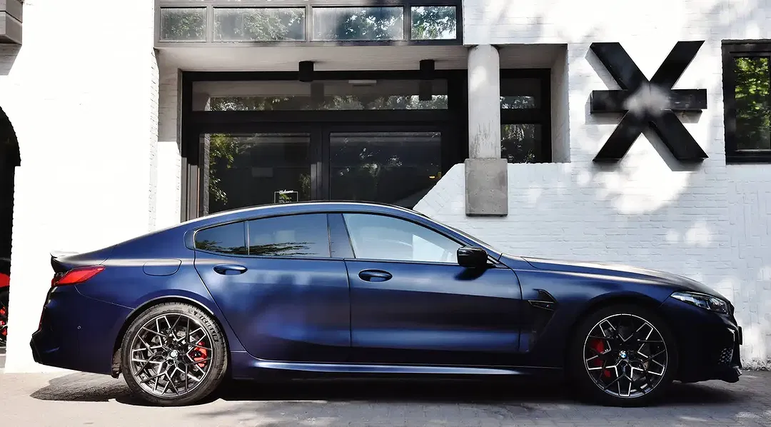 BMW M8 V8 Competition Gran Coupe Individual - foto 2