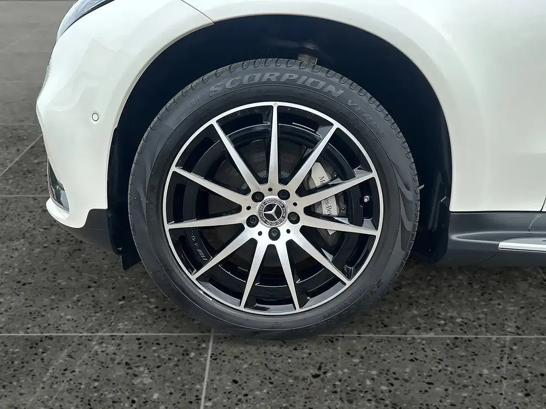 Mercedes-Benz EQC 400 4MATIC AMG Line - Thumbnail 10