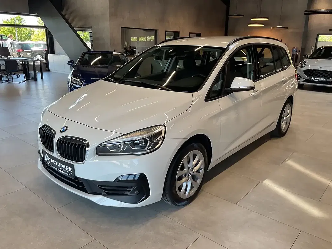 BMW 218 Advantage - foto 1