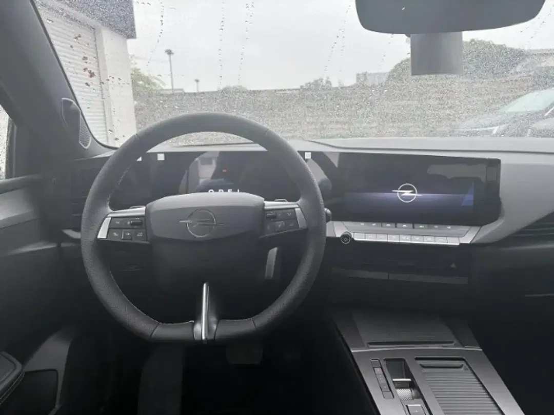 Opel Astra Hybrid Ultimate - Thumbnail 13
