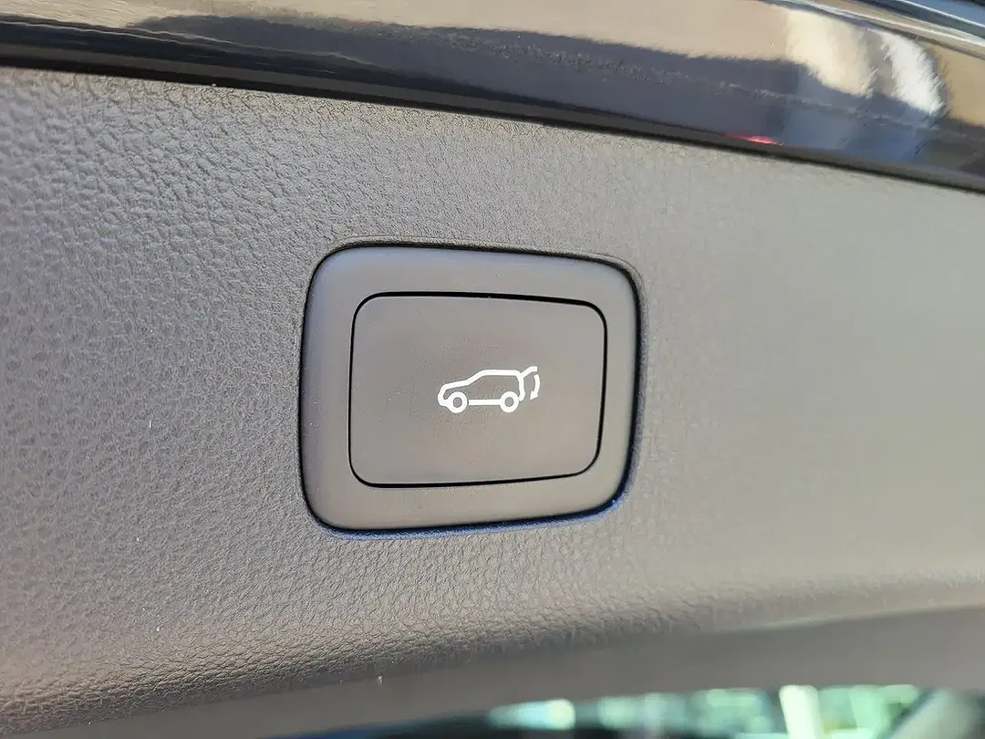 MG EHS Luxury - Thumbnail 14