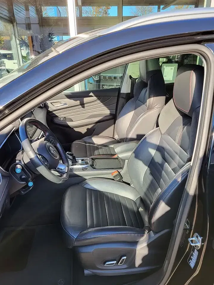 MG EHS Luxury - Thumbnail 6