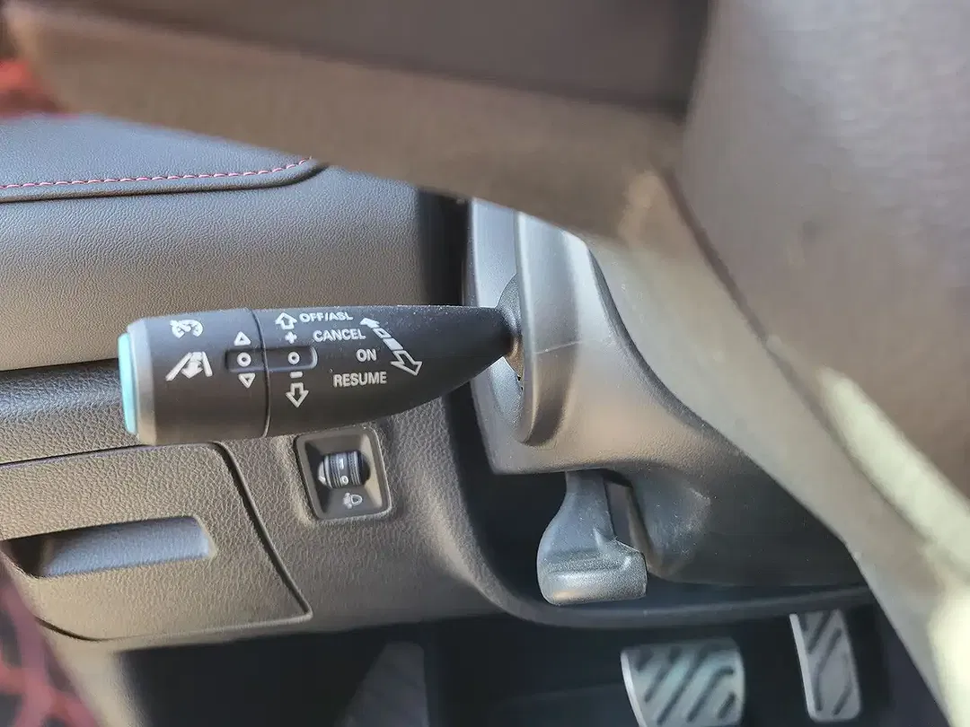 MG EHS Luxury - Thumbnail 8