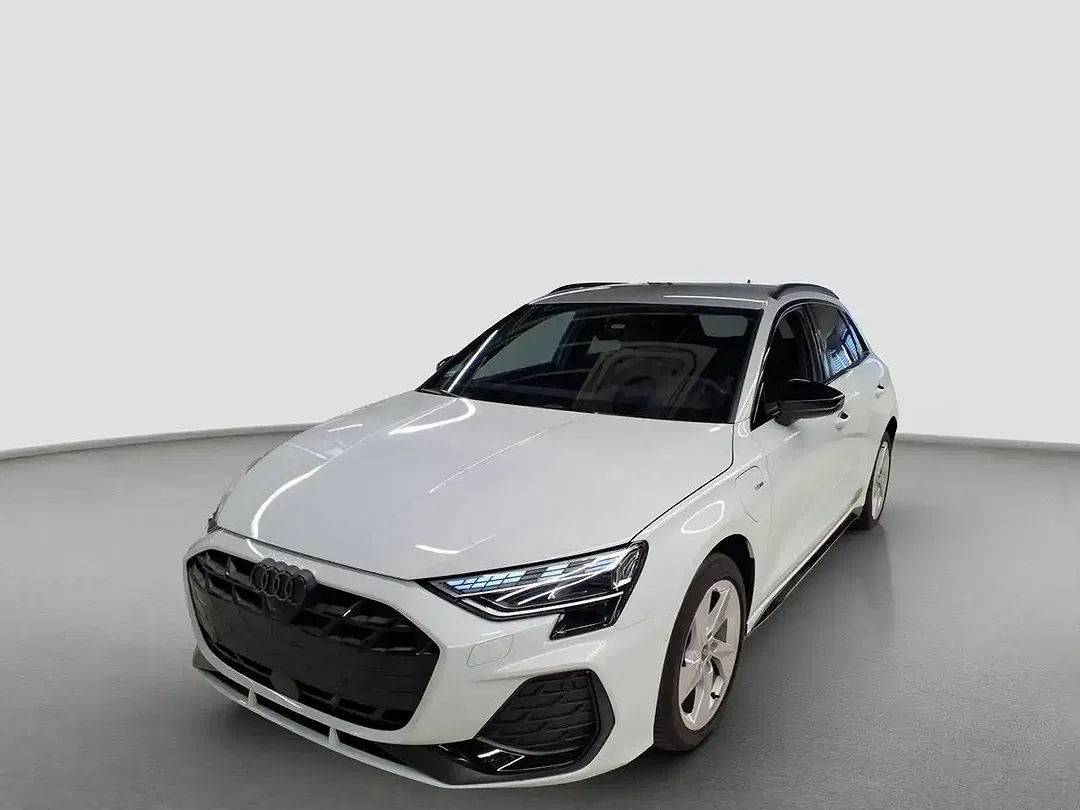 Audi A3 45 TFSI e Sportback S line - Thumbnail 1