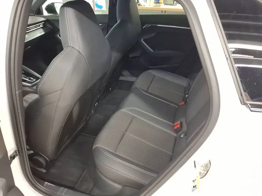 Audi A3 45 TFSI e Sportback S line - Thumbnail 6
