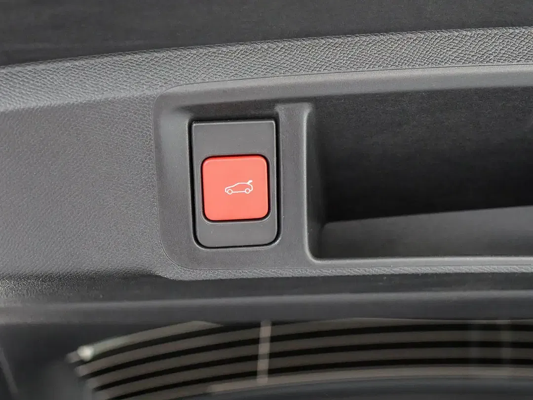 Opel Astra Ultimate - Thumbnail 15