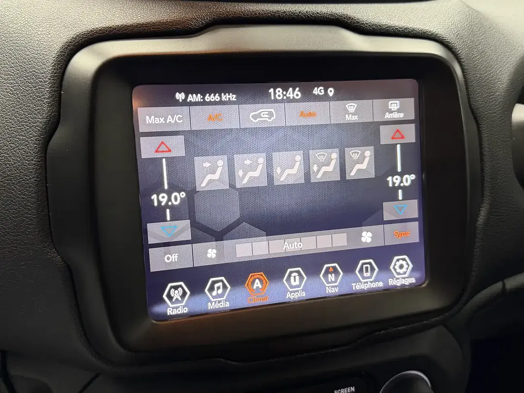 Jeep Renegade 1.0 T3 - Thumbnail 14