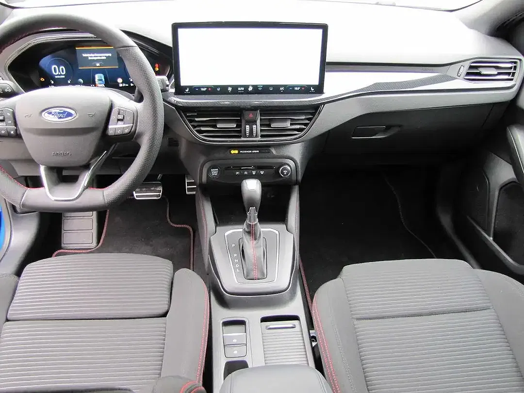 Ford Focus ST-Line X - Thumbnail 15