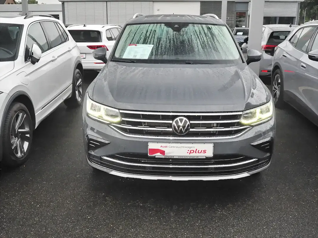 Volkswagen Tiguan 2.0 TDI 4Motion Elegance - Thumbnail 2