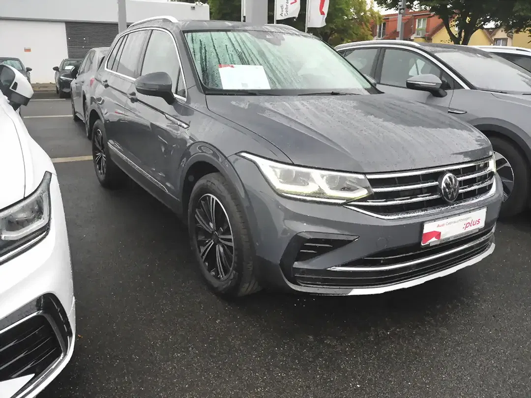 Volkswagen Tiguan 2.0 TDI 4Motion Elegance - Thumbnail 3