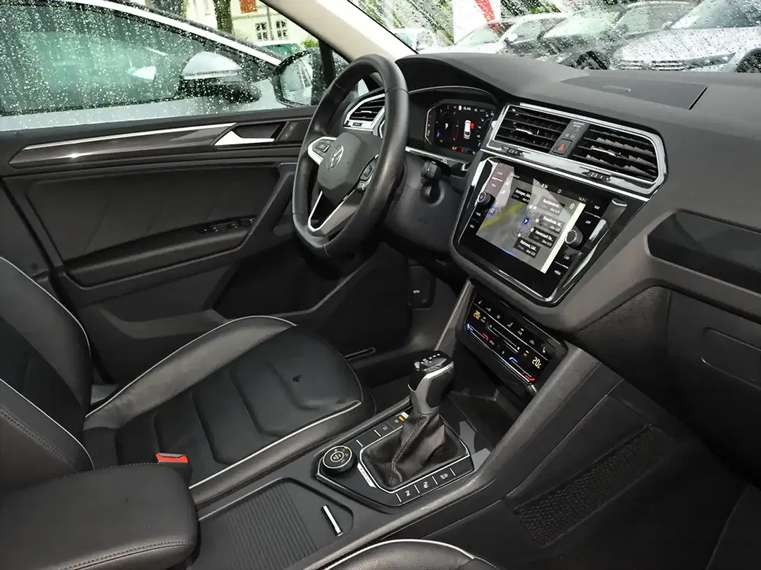 Volkswagen Tiguan 2.0 TDI 4Motion Elegance - Thumbnail 6