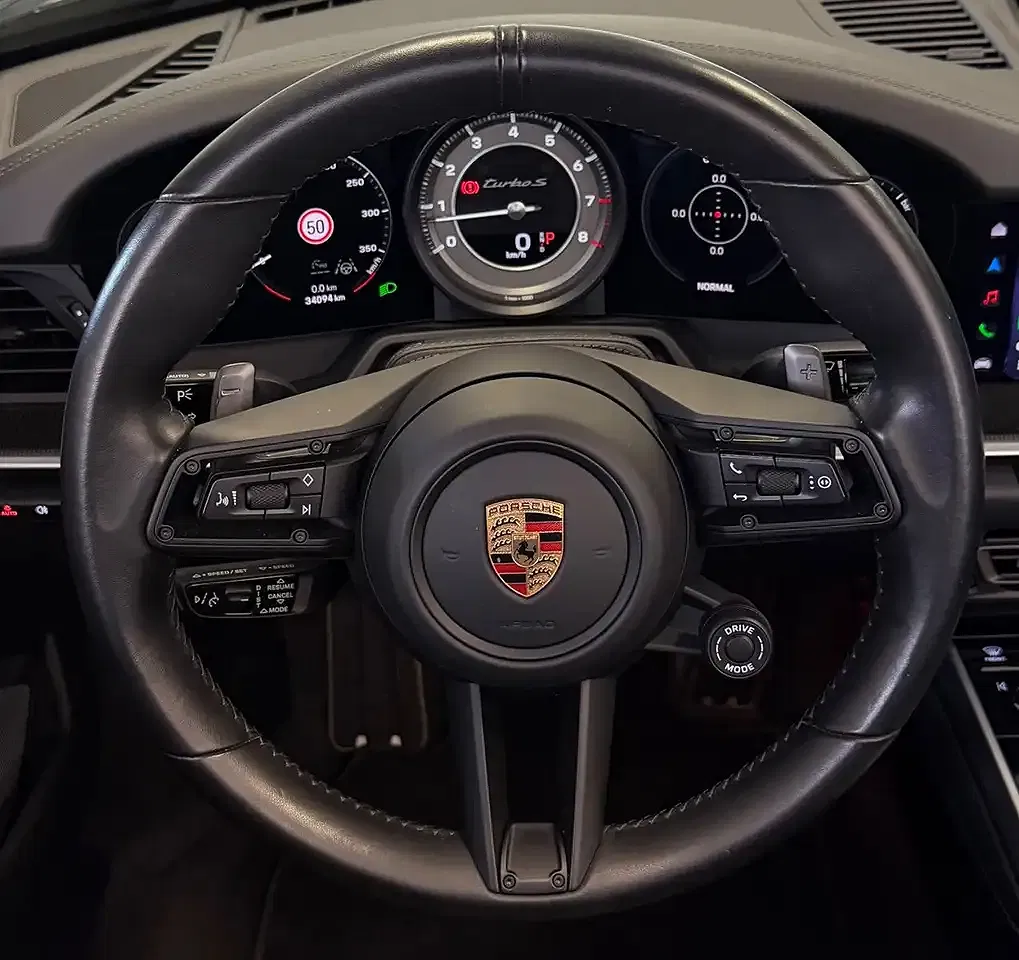 Porsche 992 Turbo S Cabriolet - Thumbnail 13