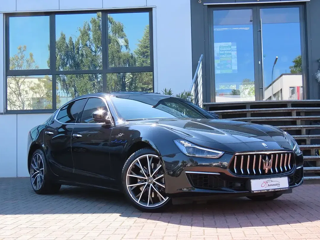 Maserati Ghibli MHEV GT - foto 1