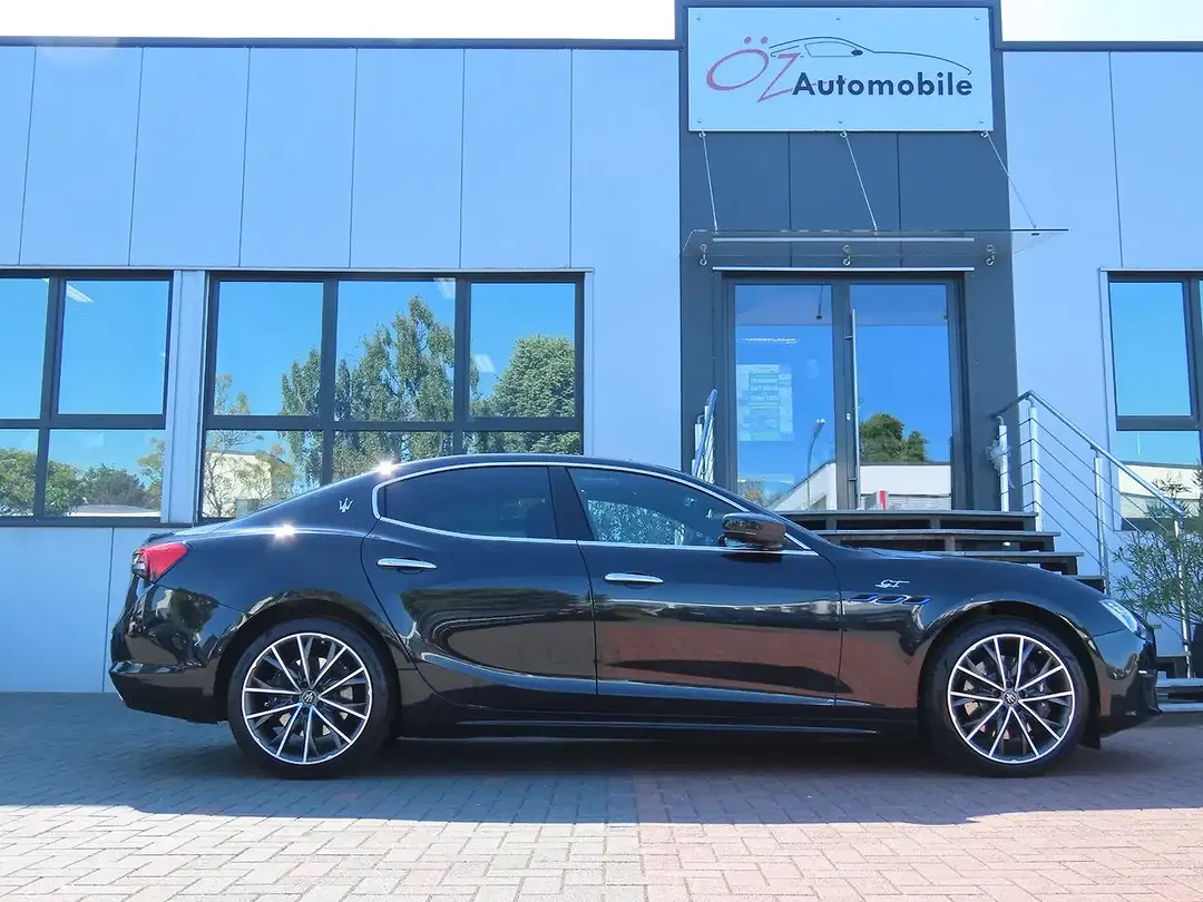 Maserati Ghibli MHEV GT - Thumbnail 13