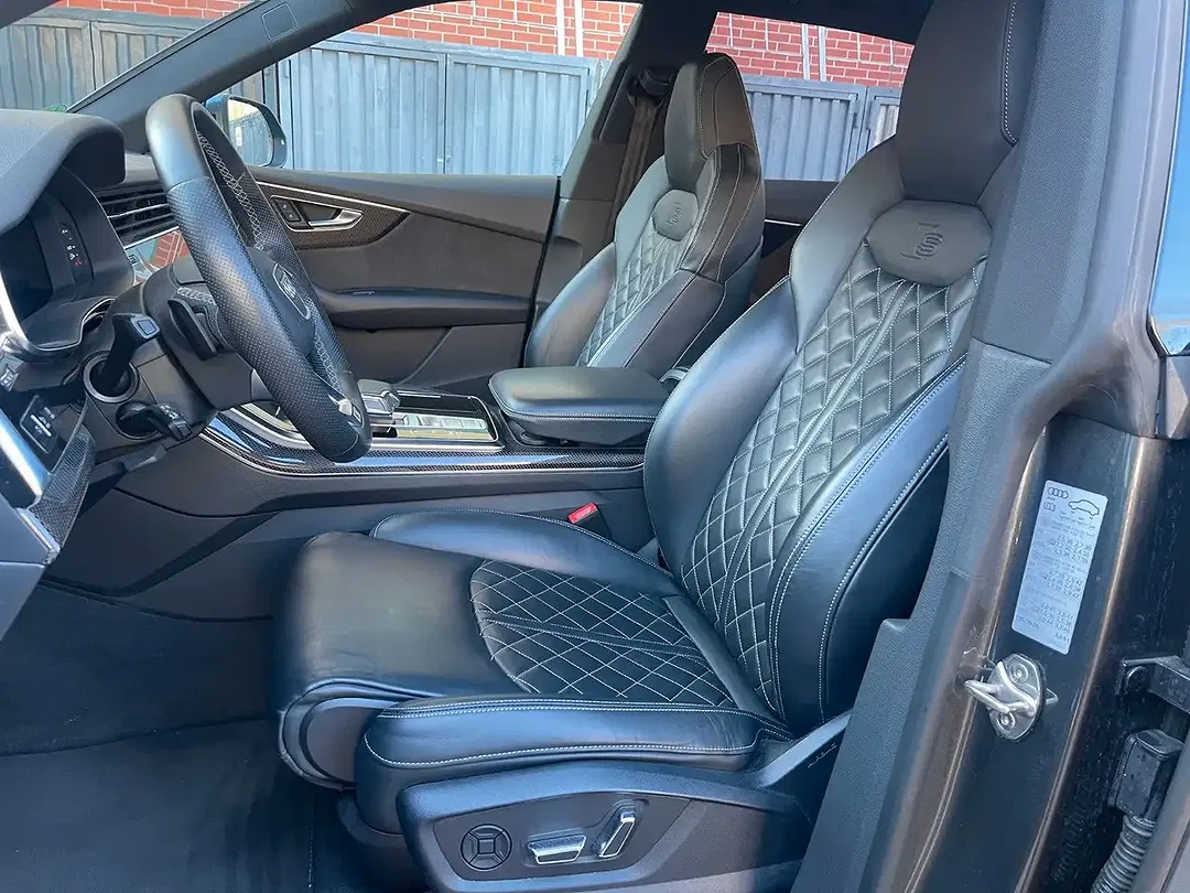 Audi SQ8 4.0 TFSI quattro Matrix LED - Thumbnail 10