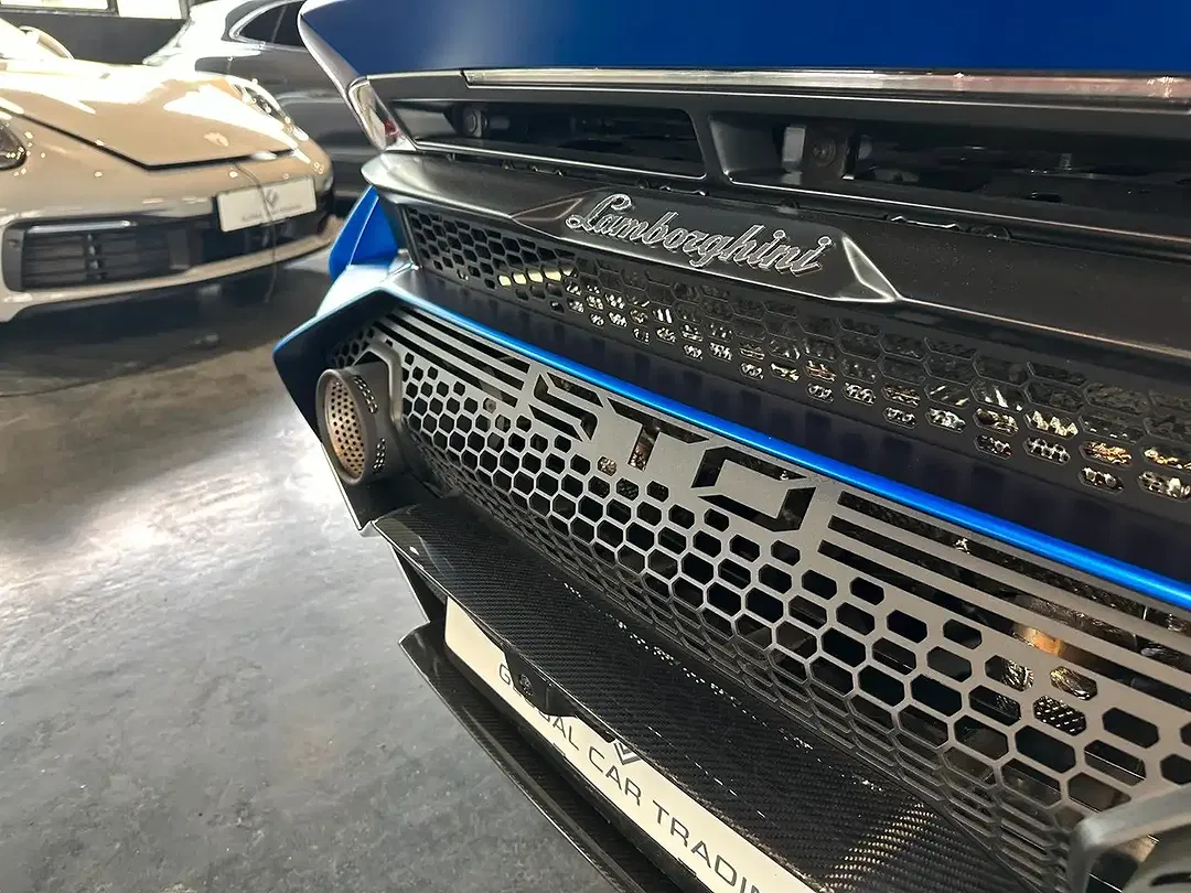 Lamborghini Huracán STO - Thumbnail 17