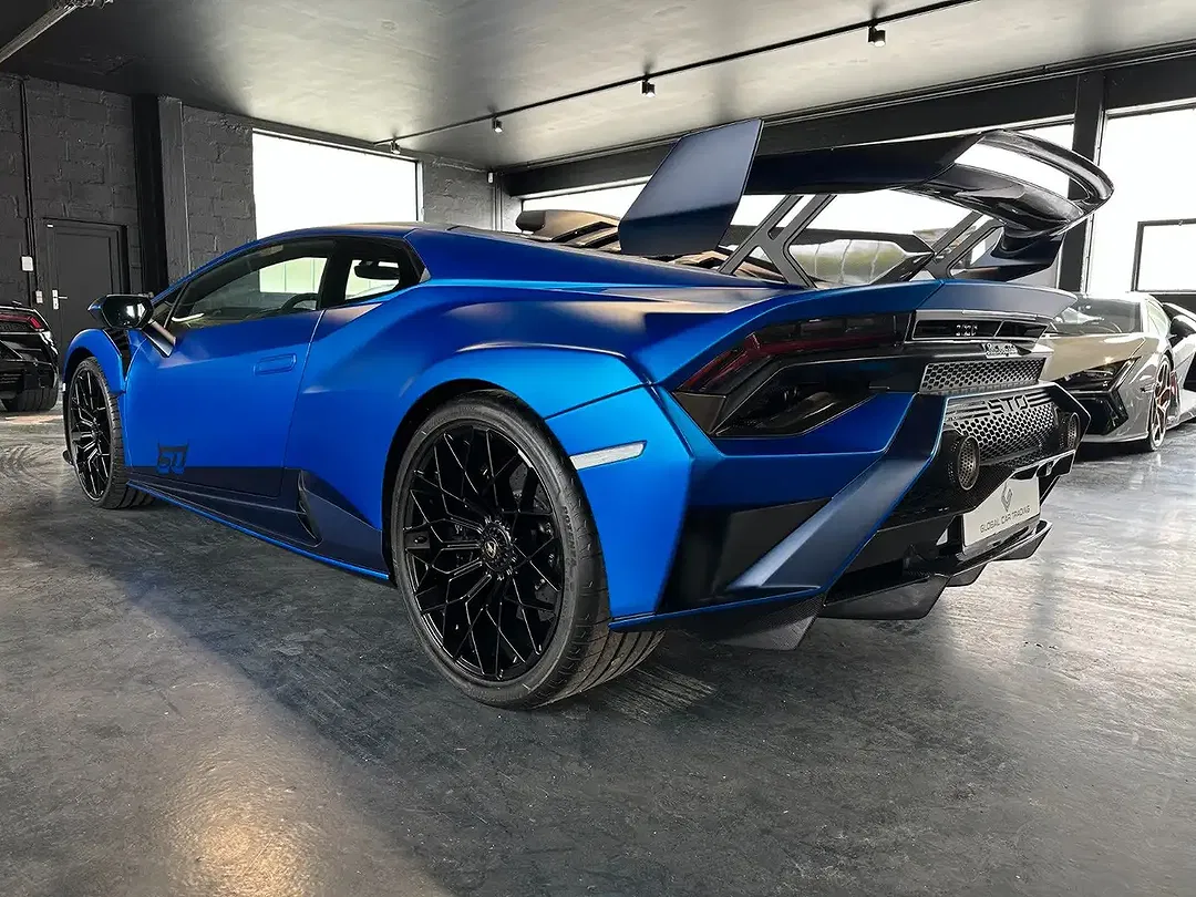 Lamborghini Huracán STO - Thumbnail 4