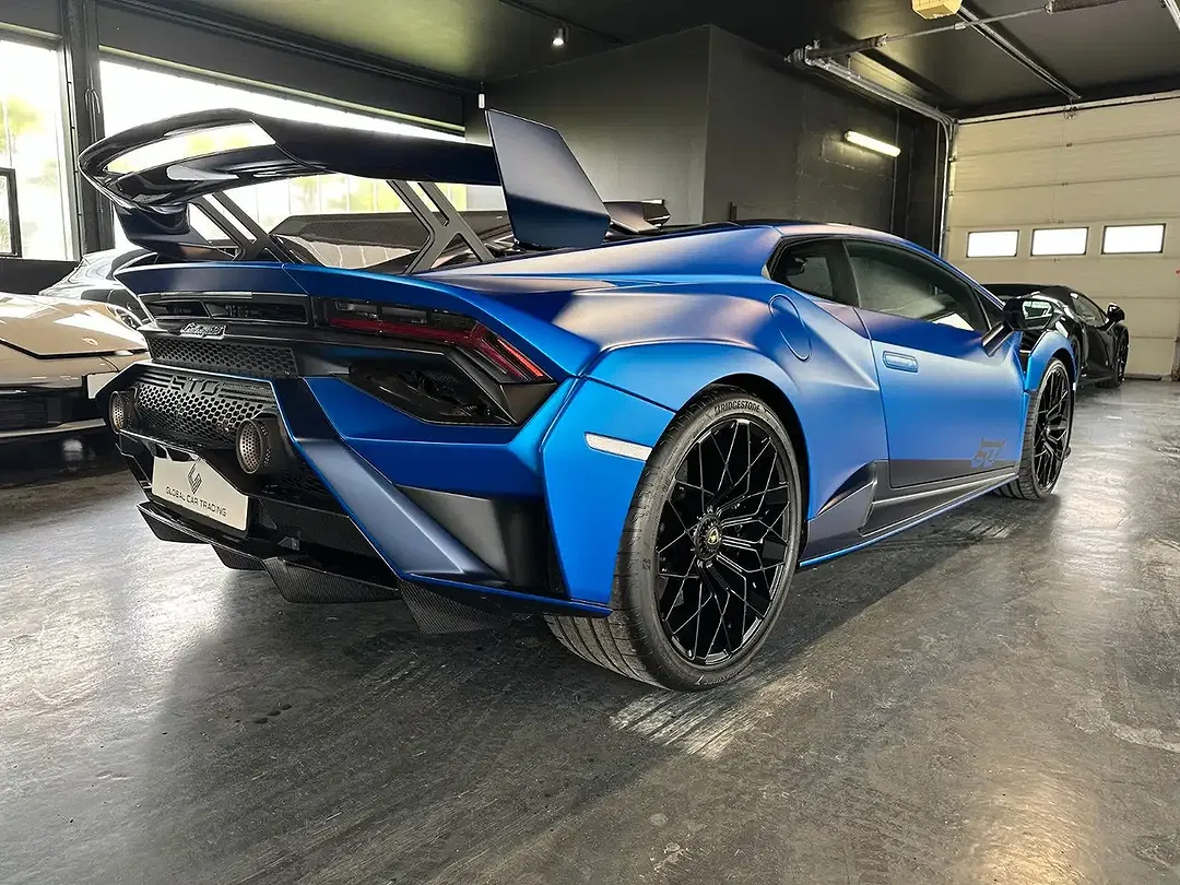 Lamborghini Huracán STO - Thumbnail 7
