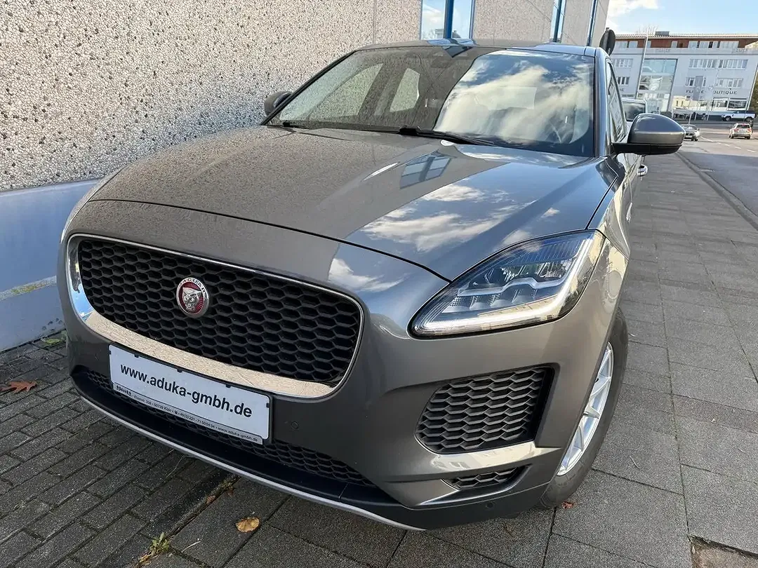 Jaguar E-Pace D150 - Thumbnail 3