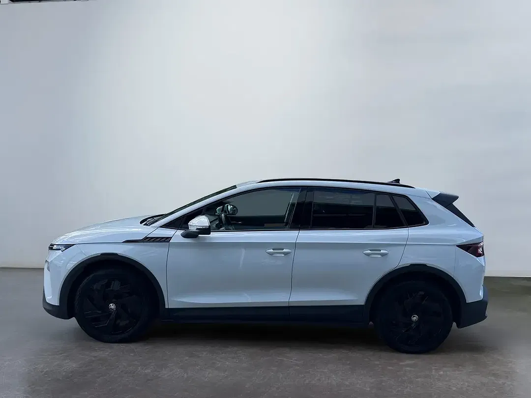 Skoda Elroq 50 AUT Tour - Thumbnail 3