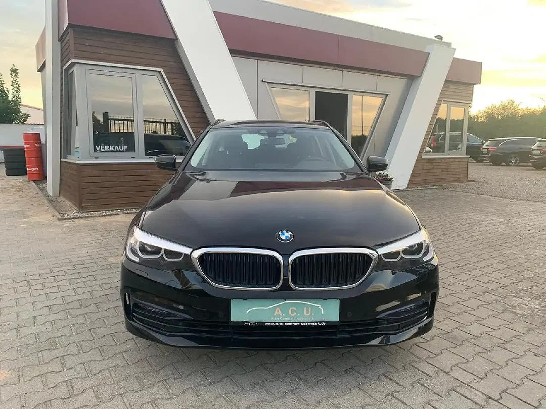 BMW 520 Sport Line - Afbeelding 1