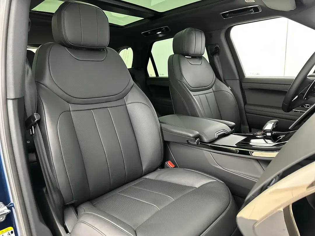 Land Rover Range Rover Sport 4x4 Dynamic SE - Thumbnail 11