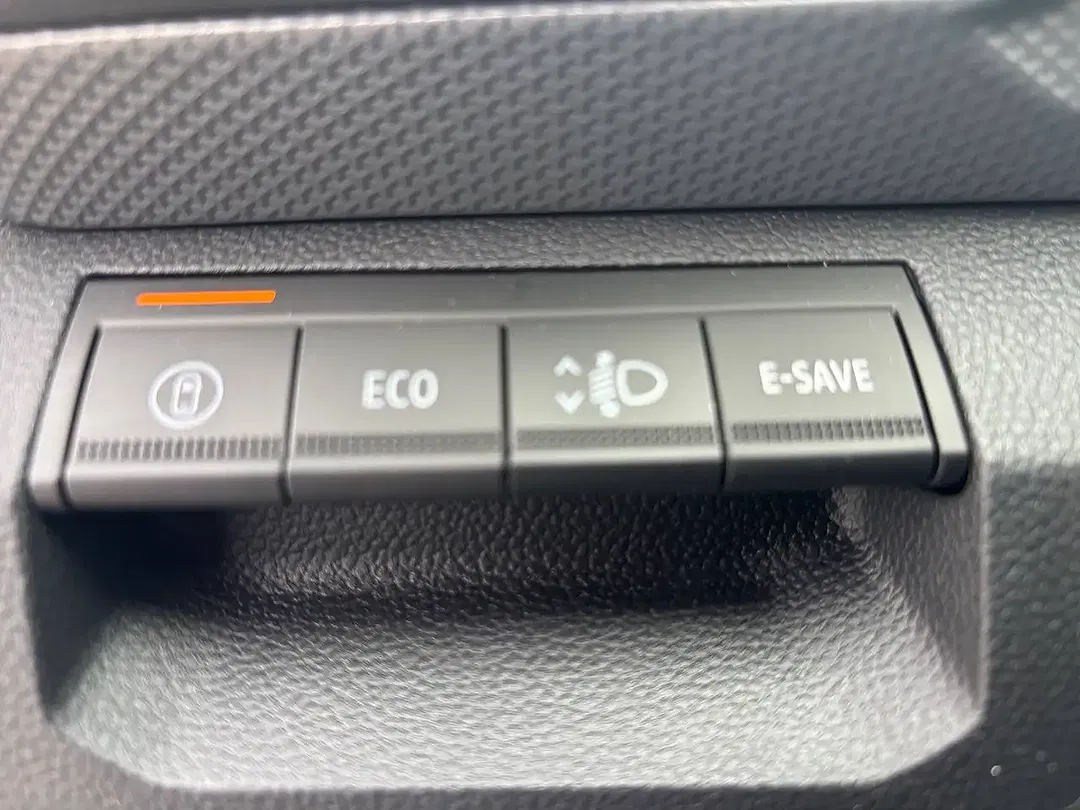Dacia Duster Hybrid Expression - Thumbnail 14