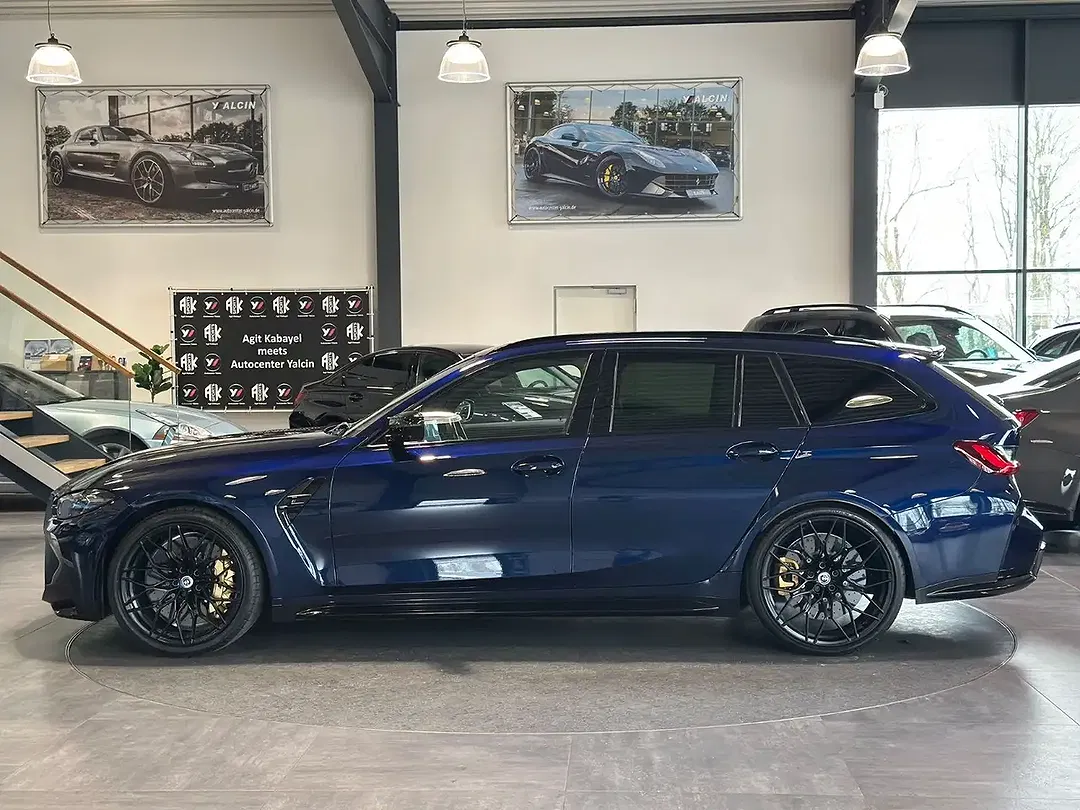 BMW M3 M xDrive Competition Touring - Thumbnail 3