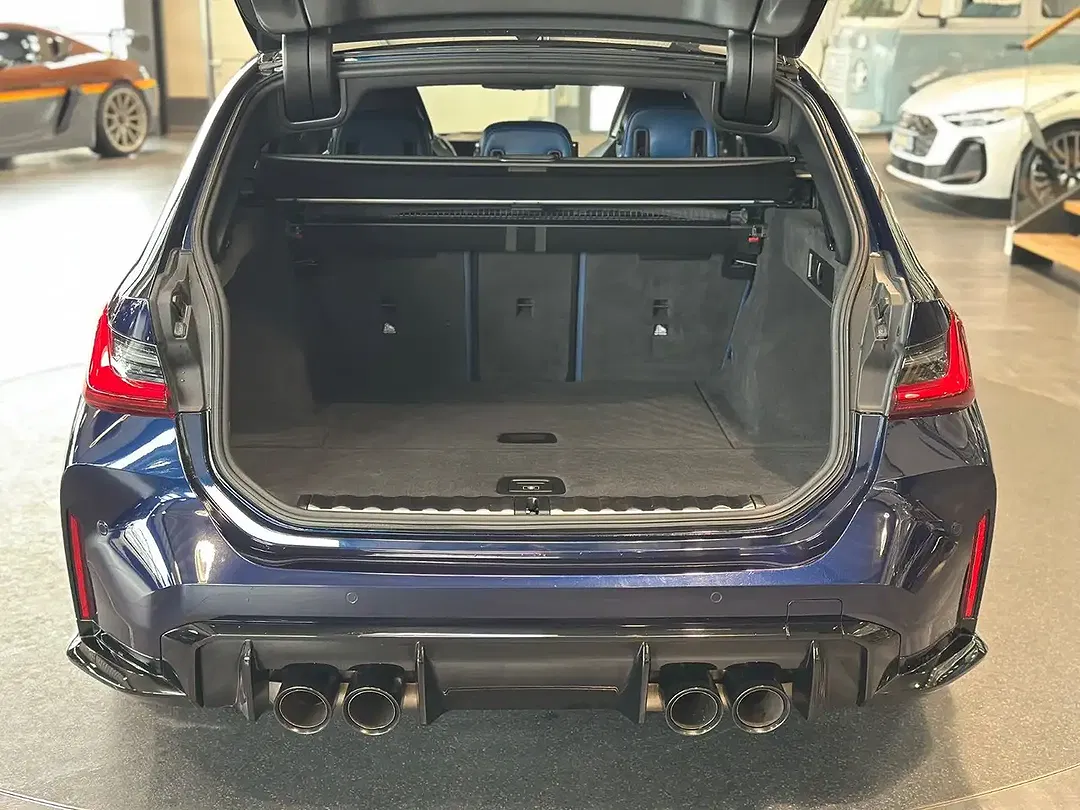 BMW M3 M xDrive Competition Touring - Thumbnail 5