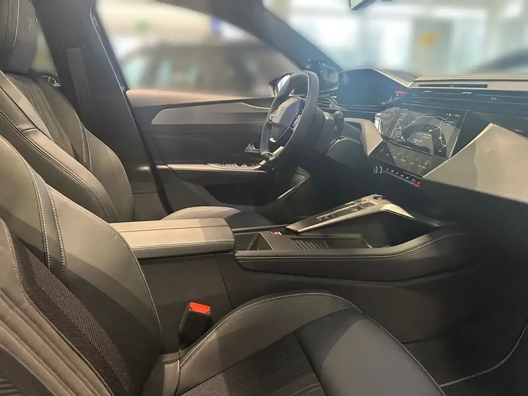 Peugeot 308 145 Hybrid GT SW - foto 14