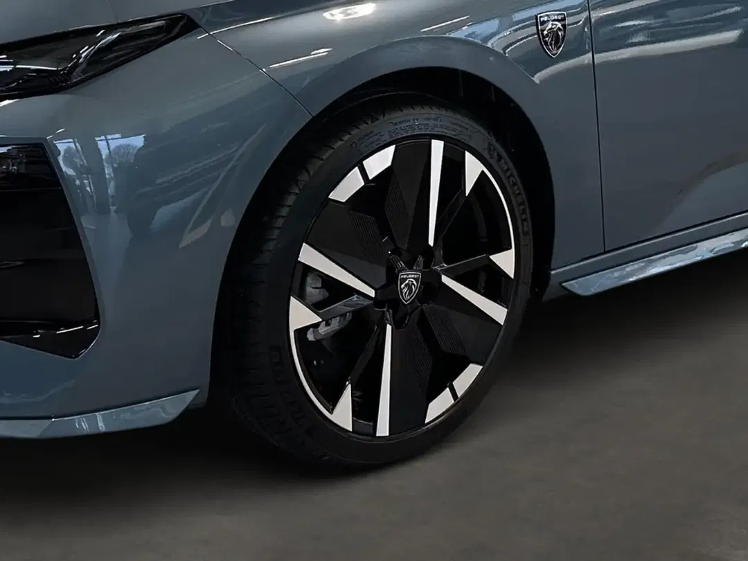 Peugeot 308 145 Hybrid GT SW - Thumbnail 6