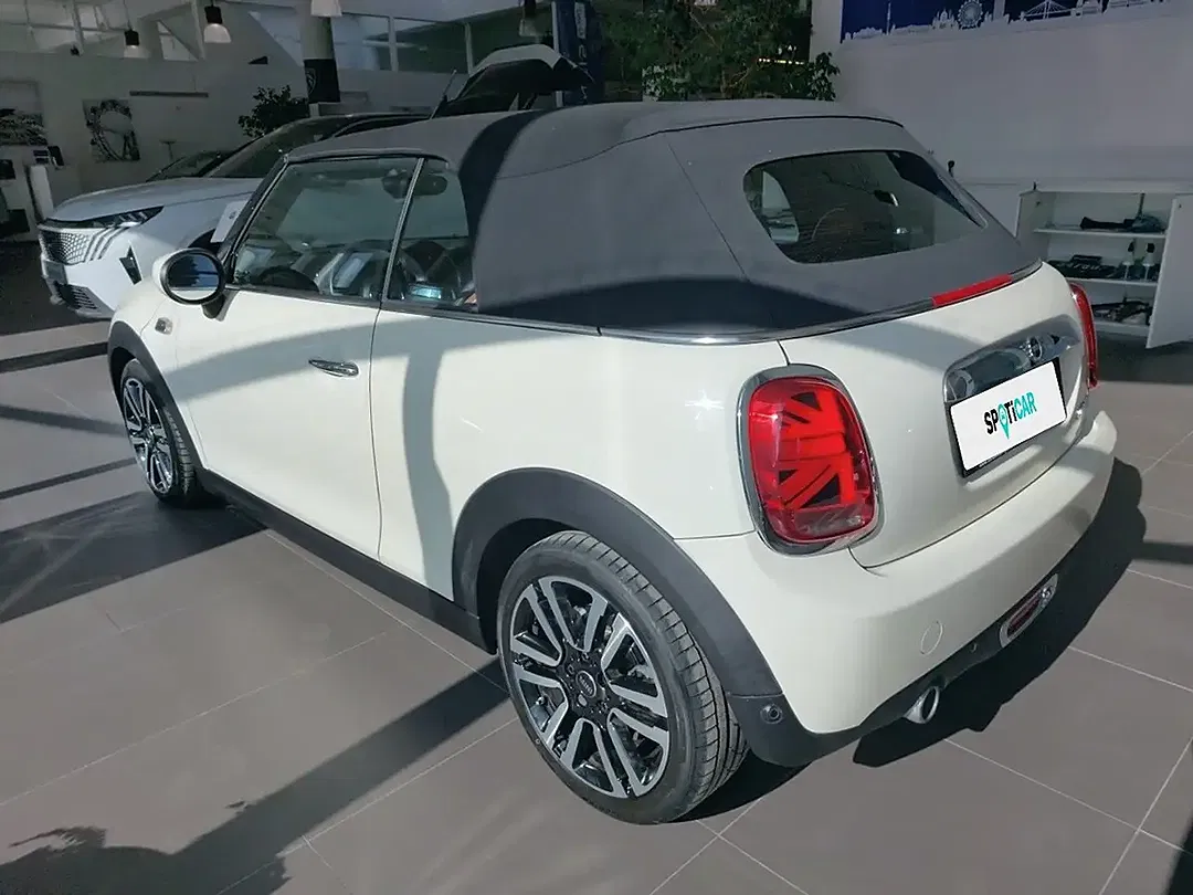 MINI Cooper Cabrio AUT - Thumbnail 7