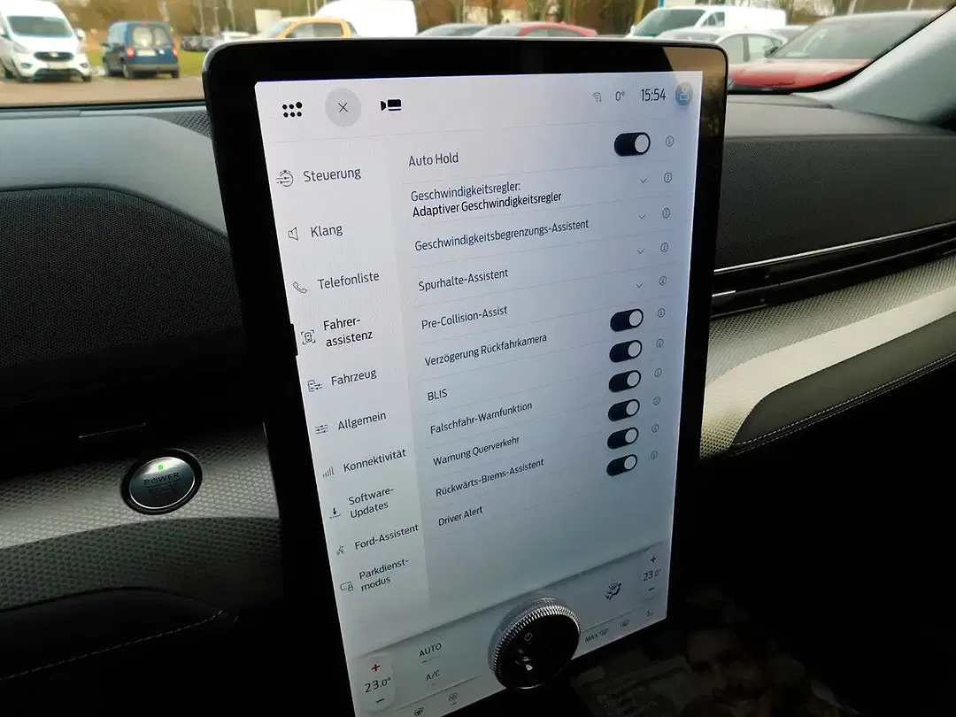 Ford Mustang Mach-E - Thumbnail 10