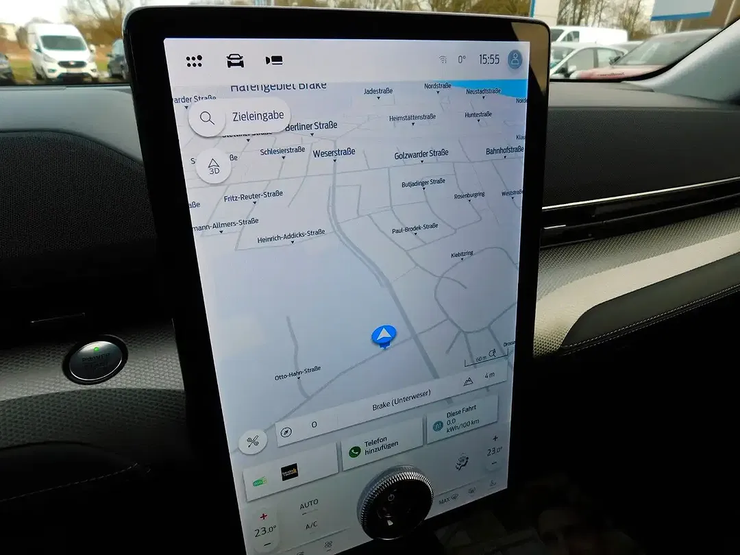 Ford Mustang Mach-E - Thumbnail 11