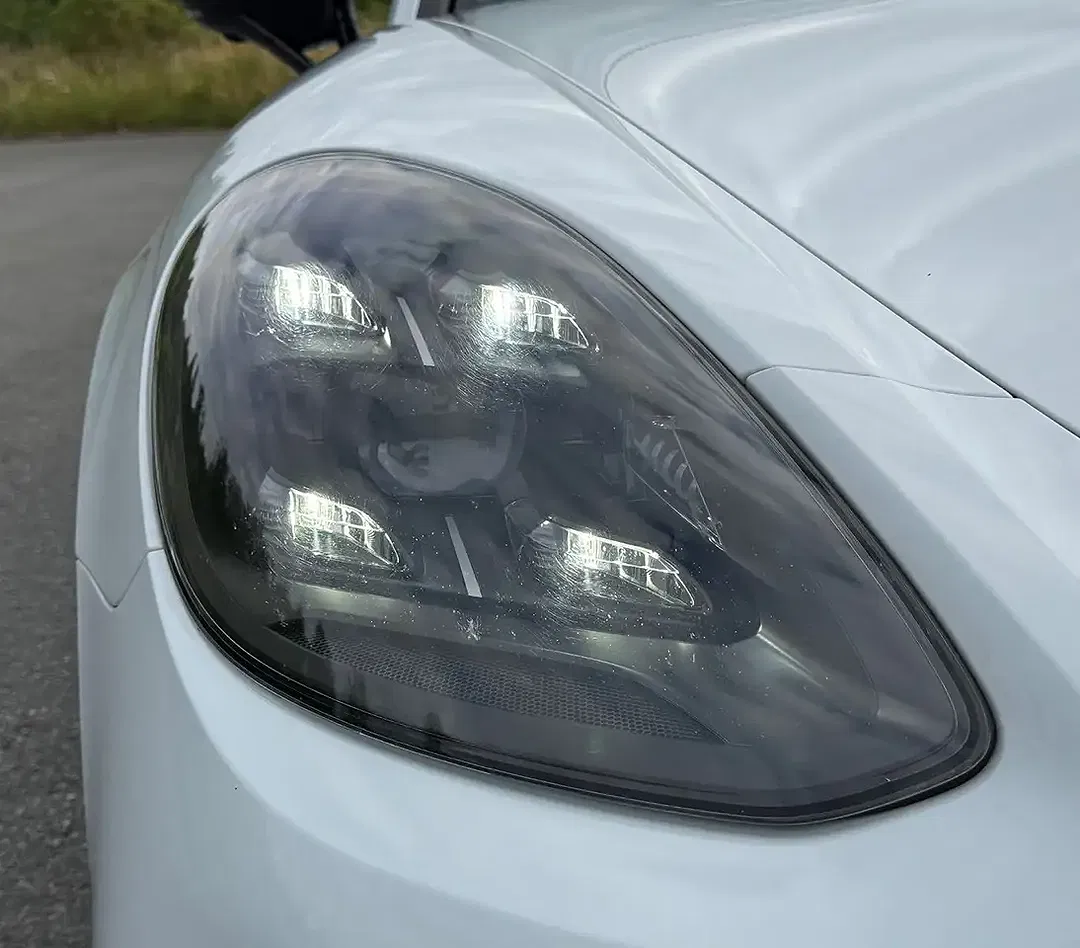 Porsche Panamera Sport Design Sport Turismo GTS - Thumbnail 3