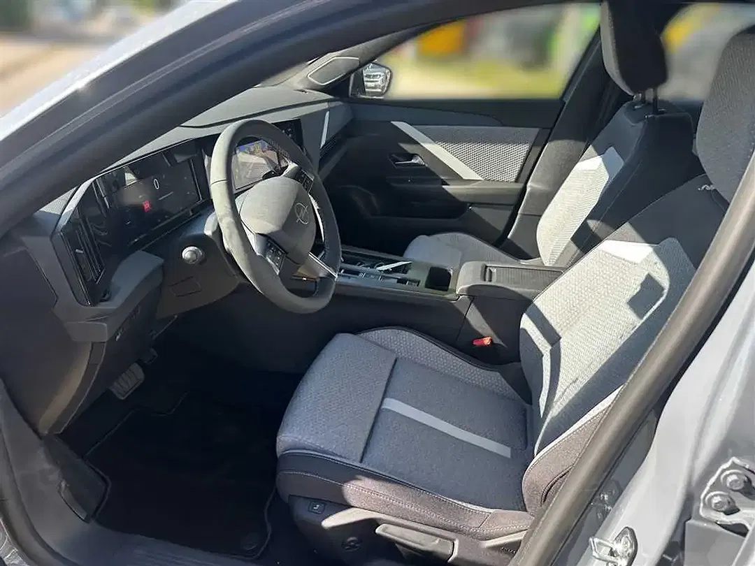 Opel Astra Edition - Thumbnail 10