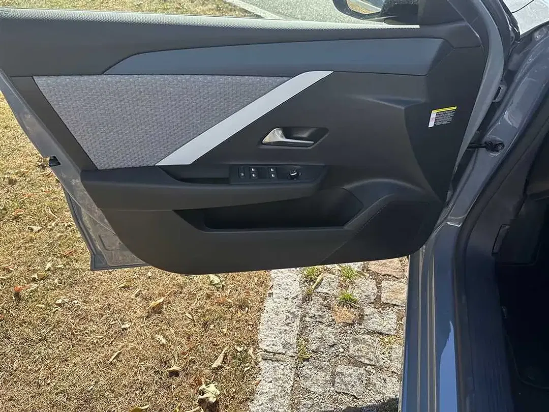 Opel Astra Edition - Thumbnail 11
