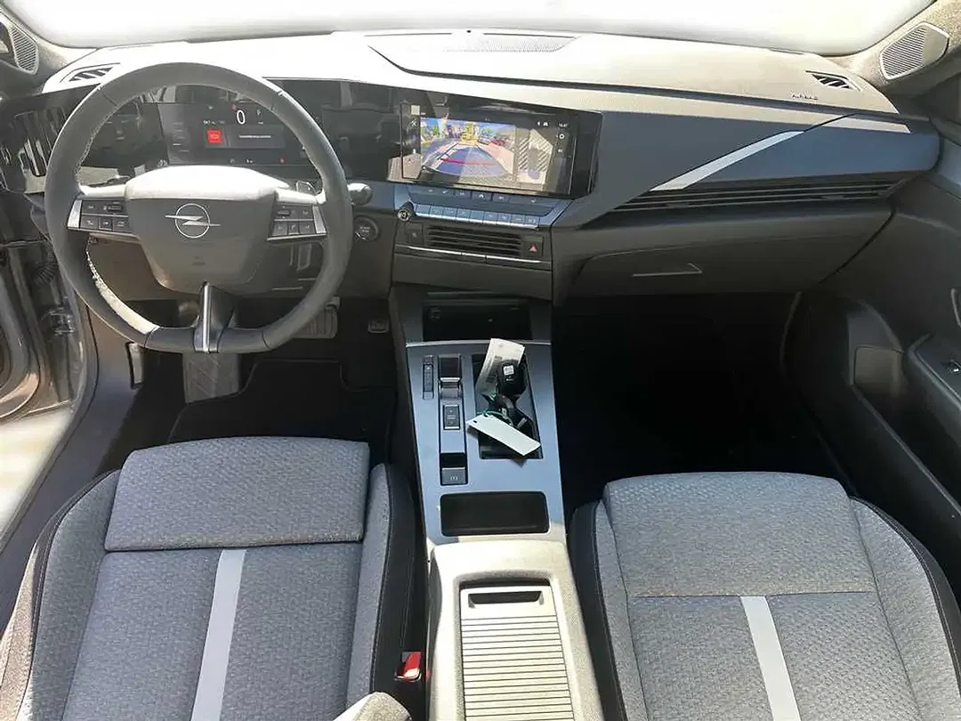 Opel Astra Edition - Thumbnail 12