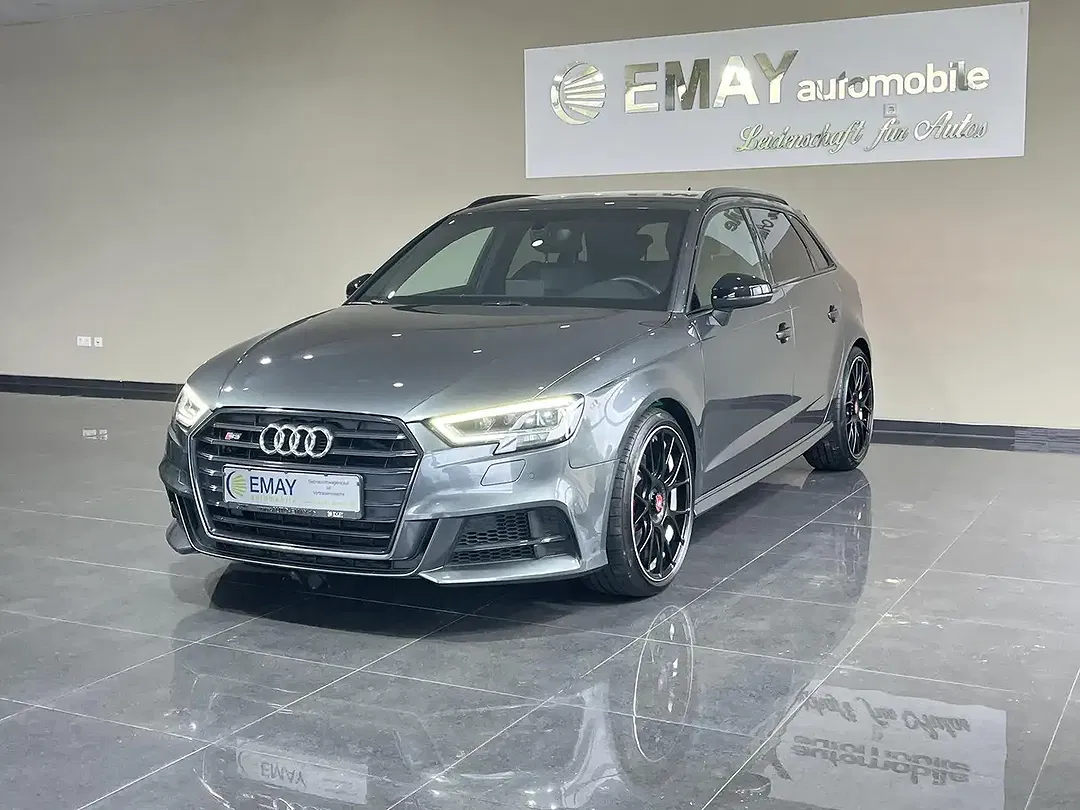 Audi S3 quattro Sportback - Thumbnail 4