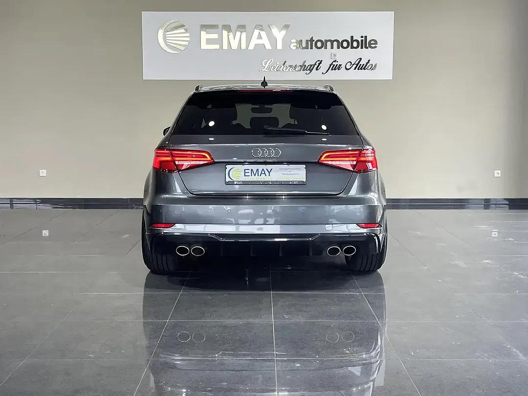 Audi S3 quattro Sportback - Thumbnail 5