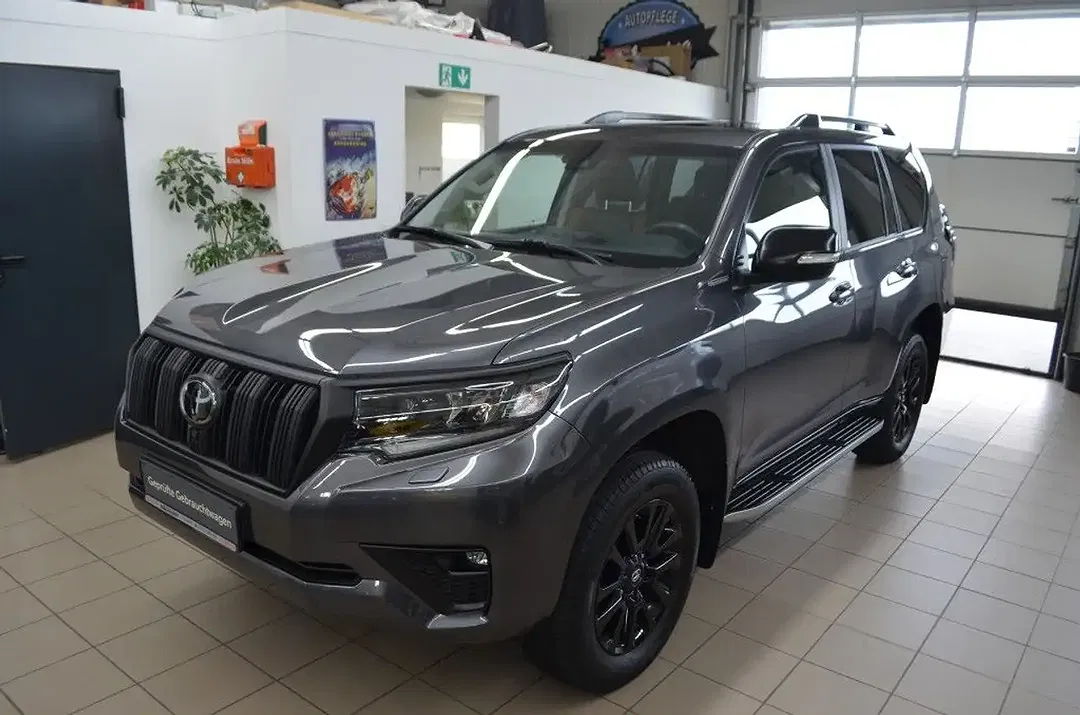 Toyota Land Cruiser 2.8 D-4D AUT - foto 2