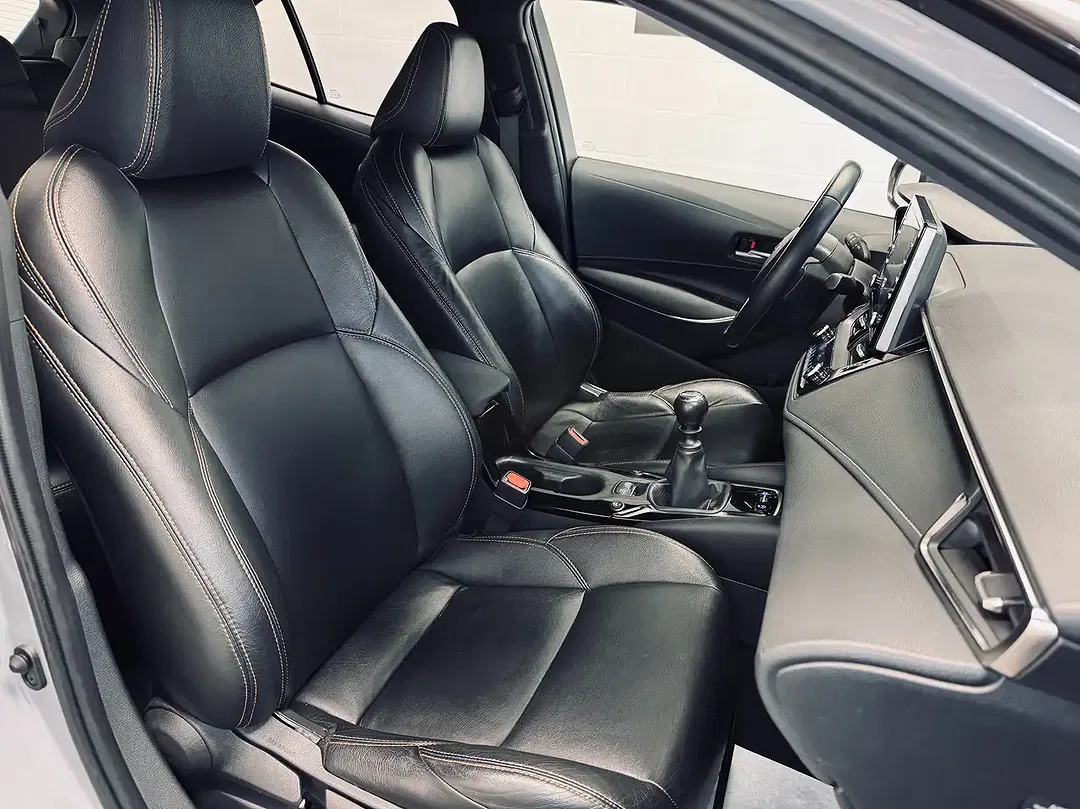 Toyota Corolla 1.2 - foto 2