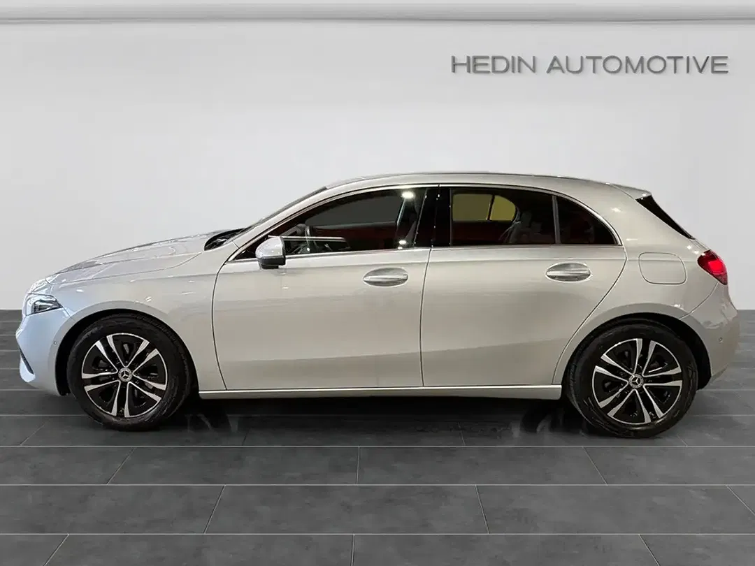 Mercedes-Benz A 180 - Thumbnail 3