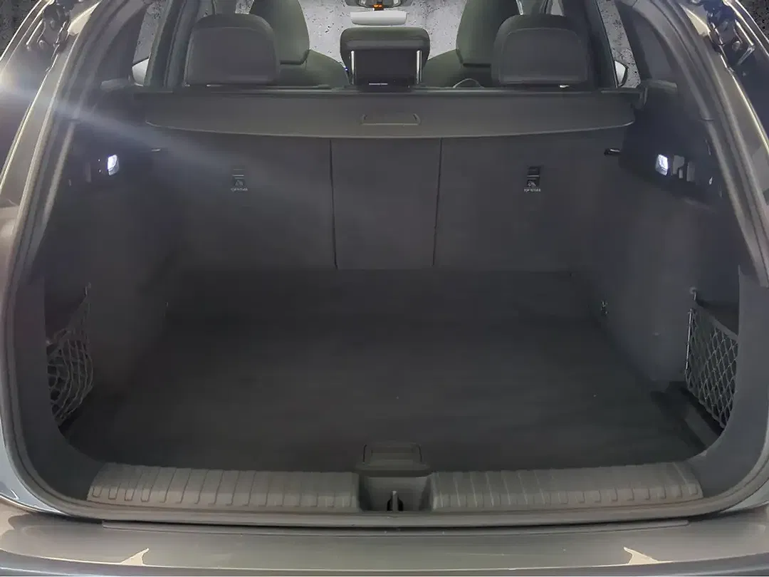 Audi SQ6 e-tron quattro Matrix LED - Thumbnail 12
