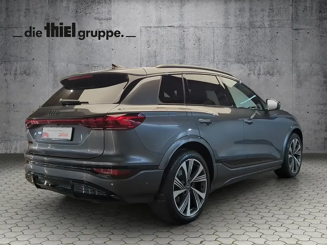 Audi SQ6 e-tron quattro Matrix LED - Thumbnail 4
