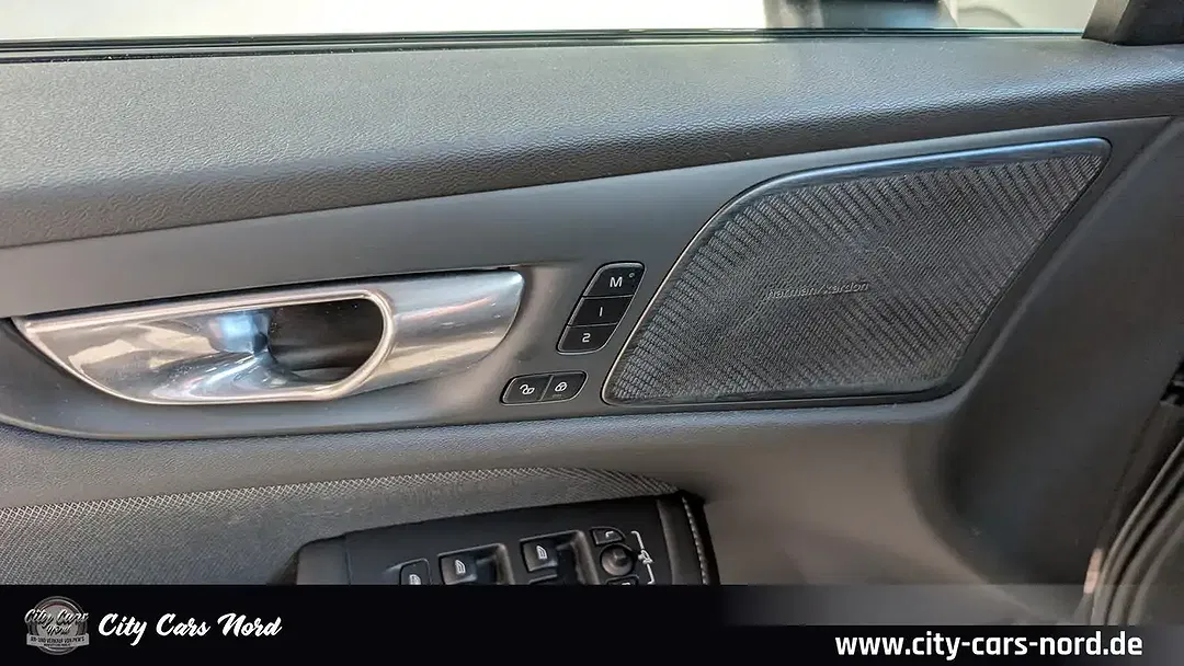 Volvo S60 AWD Ultimate Dark - Thumbnail 13